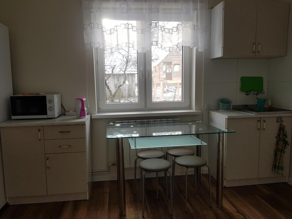 Agrojust Apartment Bialowieza Bagian luar foto